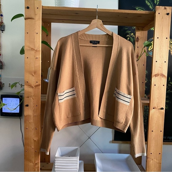 Club Monaco Tan Iced Latte Contrast Pocket Cardigan - Picture 6 of 16